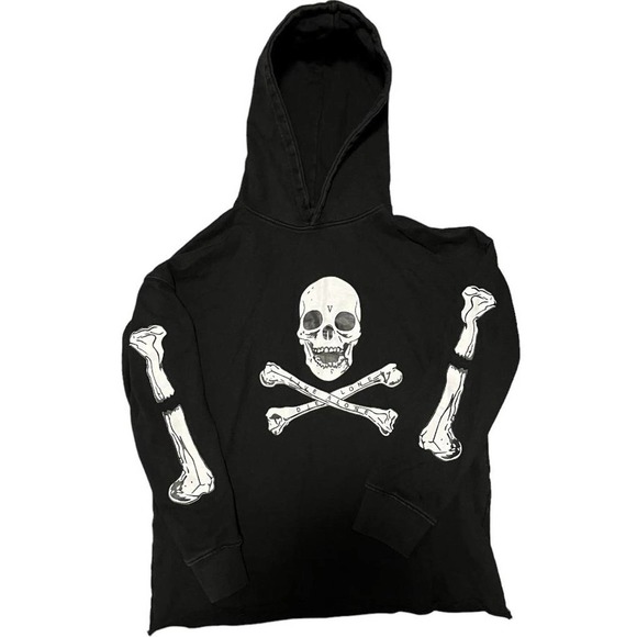VLONE | Shirts | Vlone Skull Live Alone Die Alone Hoodie 26 | Poshmark